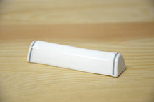 Lade das Bild in den Galerie-Viewer, Villeroy & Boch Collier Messerbänkchen NEU