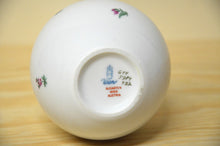 Lade das Bild in den Galerie-Viewer, Augarten Alt Wiener Rose Vase