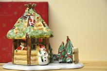 Lade das Bild in den Galerie-Viewer, Villeroy & Boch Nostalgic Village Szene Christbaumhädler NEU