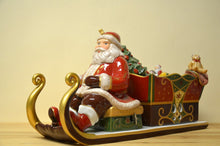 Lade das Bild in den Galerie-Viewer, Villeroy &amp; Boch Christmas Toys Memories Santa’s  Schlittenfahrt NEU
