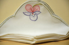 Lade das Bild in den Galerie-Viewer, Villeroy &amp; Boch 6 Servietten passend zu Mariposa
