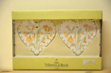 Lade das Bild in den Galerie-Viewer, Villeroy & Boch Farmers Ornament Herz  Primel 2-teilig  NEU