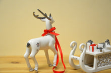 Charger l'image dans la galerie, Villeroy & Boch Snow sleight Hirsch mit Schlitten NEU