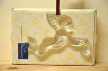 Lade das Bild in den Galerie-Viewer, Villeroy & Boch Splendor di Natale Engel mit Glocke  NEU