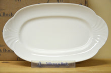 Lade das Bild in den Galerie-Viewer, Villeroy & Boch Arco weiss Sauciere mit Untere NEU