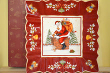 Lade das Bild in den Galerie-Viewer, Villeroy & Boch Toys Fantasy Schale eckig, Santa auf dem Dache NEU