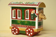 Lade das Bild in den Galerie-Viewer, Villeroy & Boch Nordpol Express Christmas Toys Memories NEU