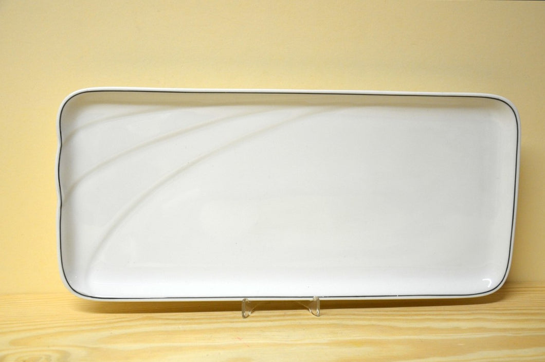 Hutschenreuther Maxim's de Paris weiss mit schwarzem Rand Kuchenplatte