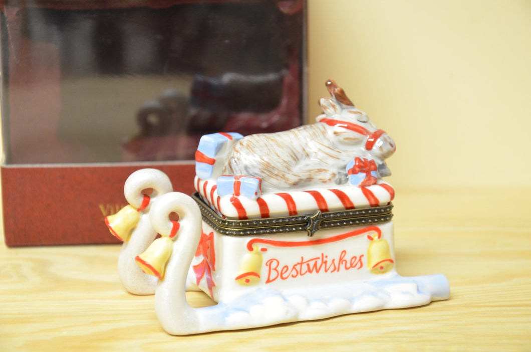 Villeroy & Boch Germany Treat Sleigh NEW