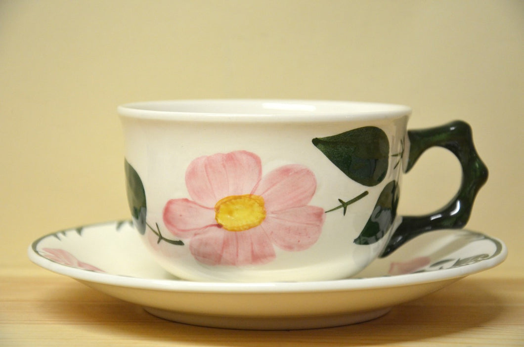 Villeroy & Boch Wildrose Cappuccino / Jumbotasse mit Untere