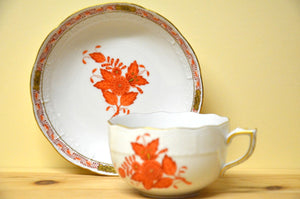 Herend Apponyi orange Chinese Bouquet tasse à thé avec soucoupe