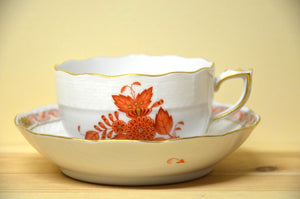 Herend Apponyi orange Chinese Bouquet tasse à thé avec soucoupe