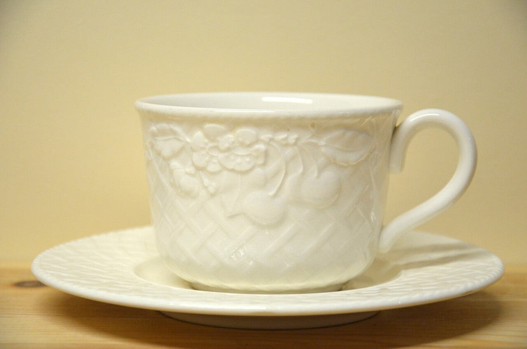 Villeroy & Boch Piemont Cappuccino / Jumbotasse mit Untere