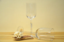 Load image into Gallery viewer, Villeroy &amp; Boch Roma white wine glass
