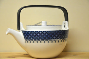 Villeroy &amp; Boch Casale Blu teapot NEW