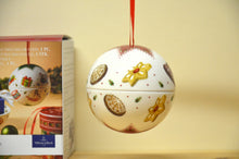 Load image into Gallery viewer, Villeroy &amp; Boch Christmas Tree Ball Gingerbread NEW
