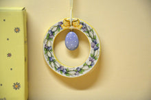 Load image into Gallery viewer, Villeroy &amp; Boch Spring Decoration Pendant blue NEW
