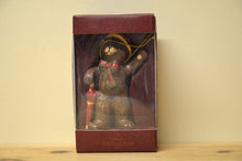 Load image into Gallery viewer, Villeroy &amp; Boch Christmas Teddies Bear with Umbrella NEW
