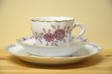 Load image into Gallery viewer, Hutschenreuther Linderhof Cups Lower NEW
