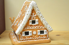 Load image into Gallery viewer, Villeroy &amp; Boch Winter Bakery Decoration Lokhalle NEW
