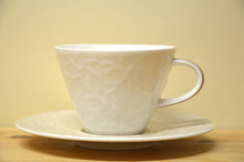 Lade das Bild in den Galerie-Viewer, Villeroy &amp; Boch Caffee Club Caffee au Lait Tasse mit Untere floral Touch Hazel NEU

