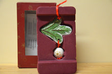 Lade das Bild in den Galerie-Viewer, Villeroy &amp; Boch My Christmas Tree Zweig mit Kugel NEU
