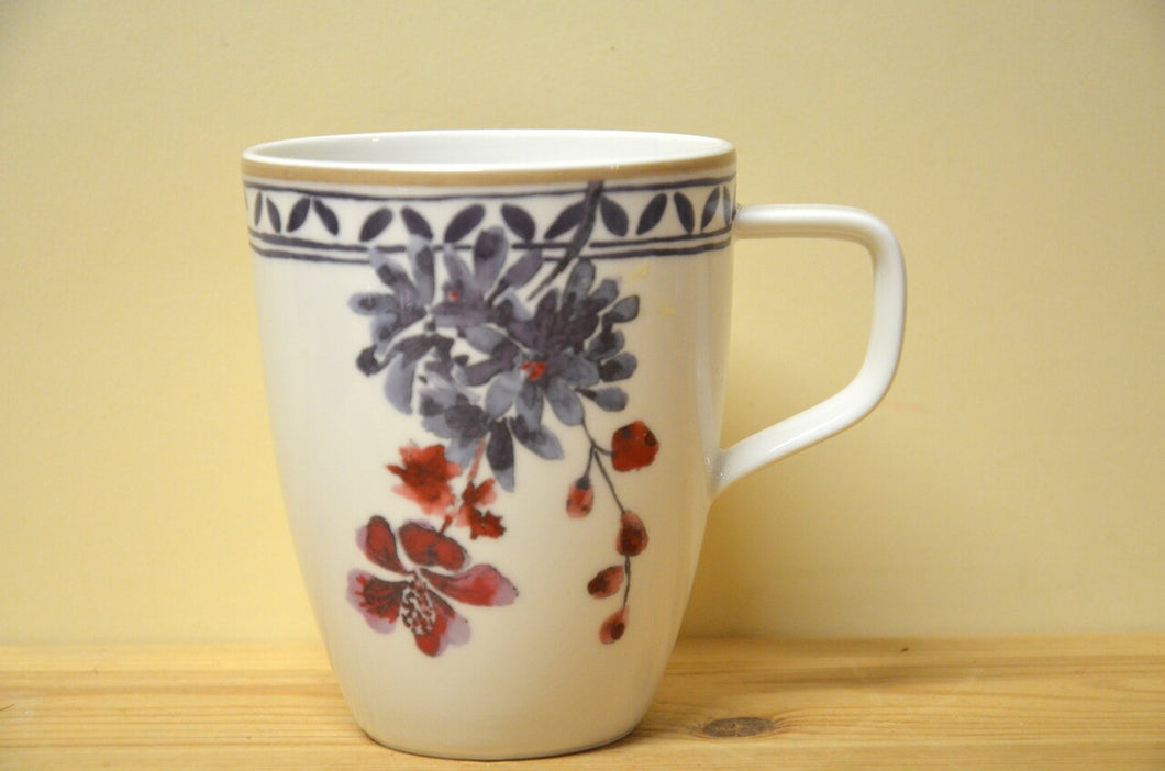 Villeroy & Boch Artesano  Provencial Lavendel Becher mit Henkel NEU