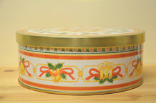 Lade das Bild in den Galerie-Viewer, Hutschenreuther Louvre Weihnachten Keksdose NEU
