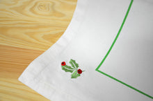 Load image into Gallery viewer, Villeroy &amp; Boch tablecloth to match the Holly series
