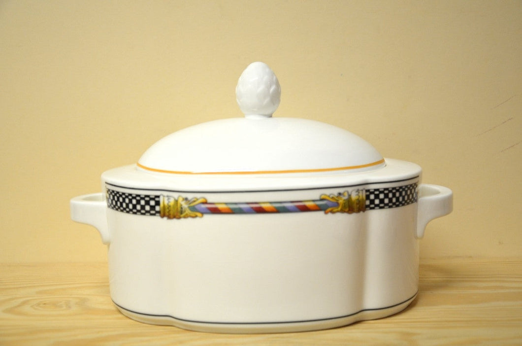Villeroy & Boch Ornamento lidded bowl