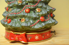 Charger l&#39;image dans la galerie, Villeroy &amp; Boch Toys Delight Sapin de Noël avec boîte à musique NOUVEAU
