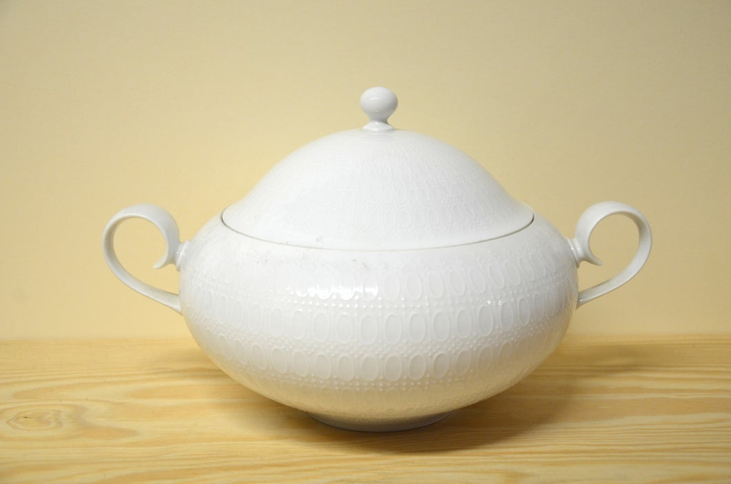 Rosenthal Romanze in white lidded bowl