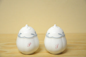 Villeroy &amp; Boch Florina salt and pepper shakers