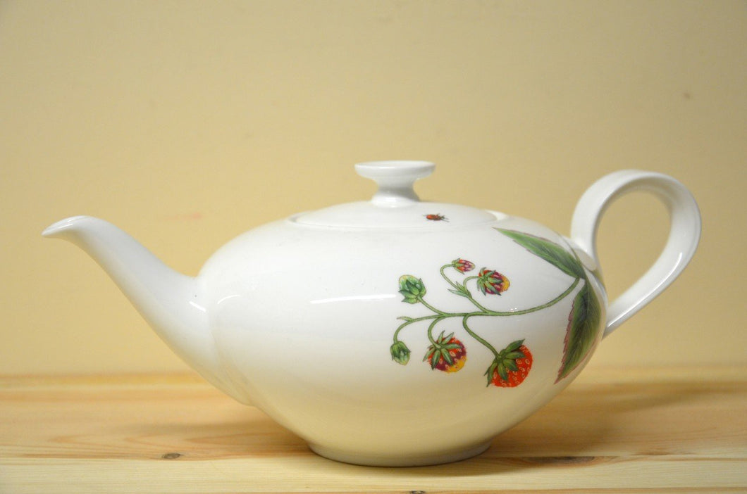 Villeroy & Boch Wildberries teapot