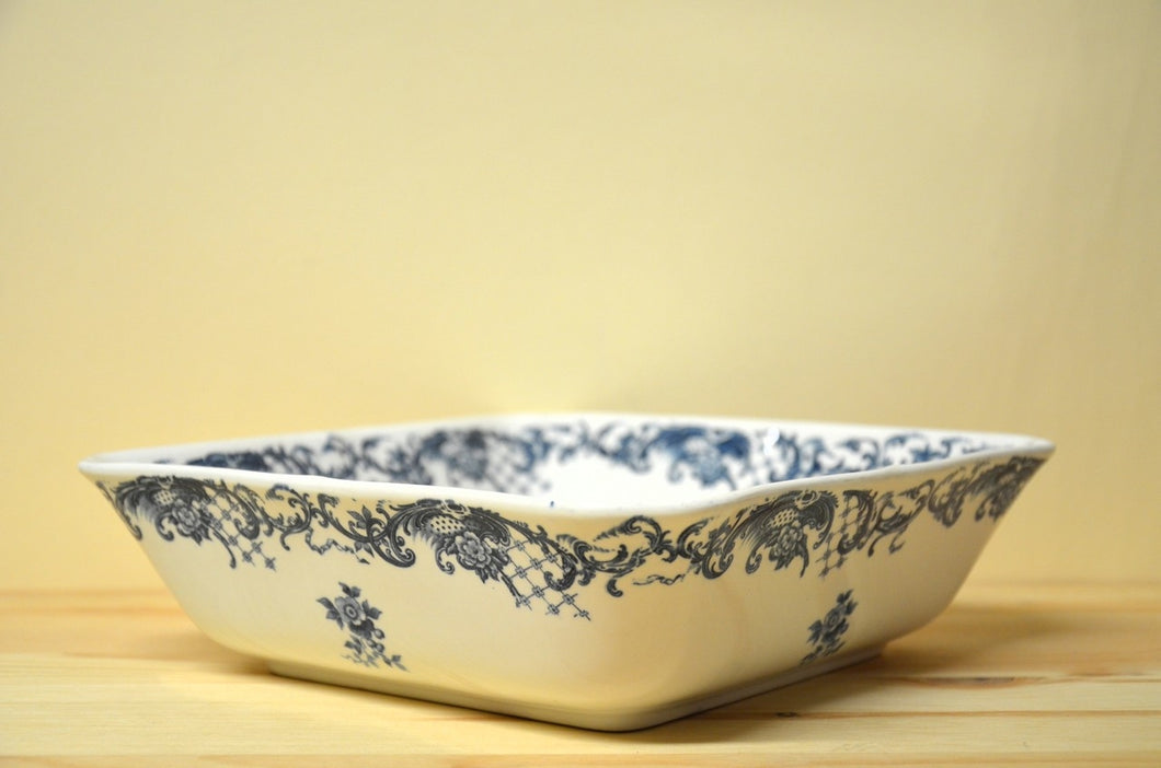Villeroy & Boch Valeria blue bowl