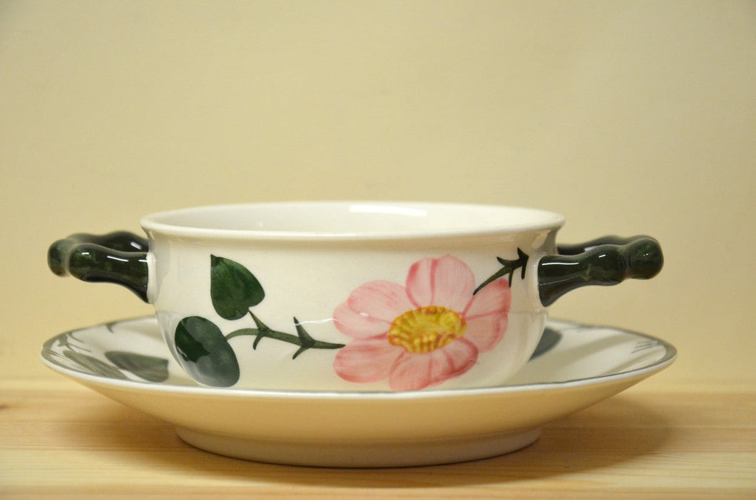 Villeroy & Boch Wildrose soup bowl with saucer
