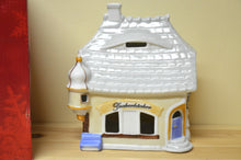 Load image into Gallery viewer, Hutschenreuther Nostalgic Christmas Lighthouse confectionery
