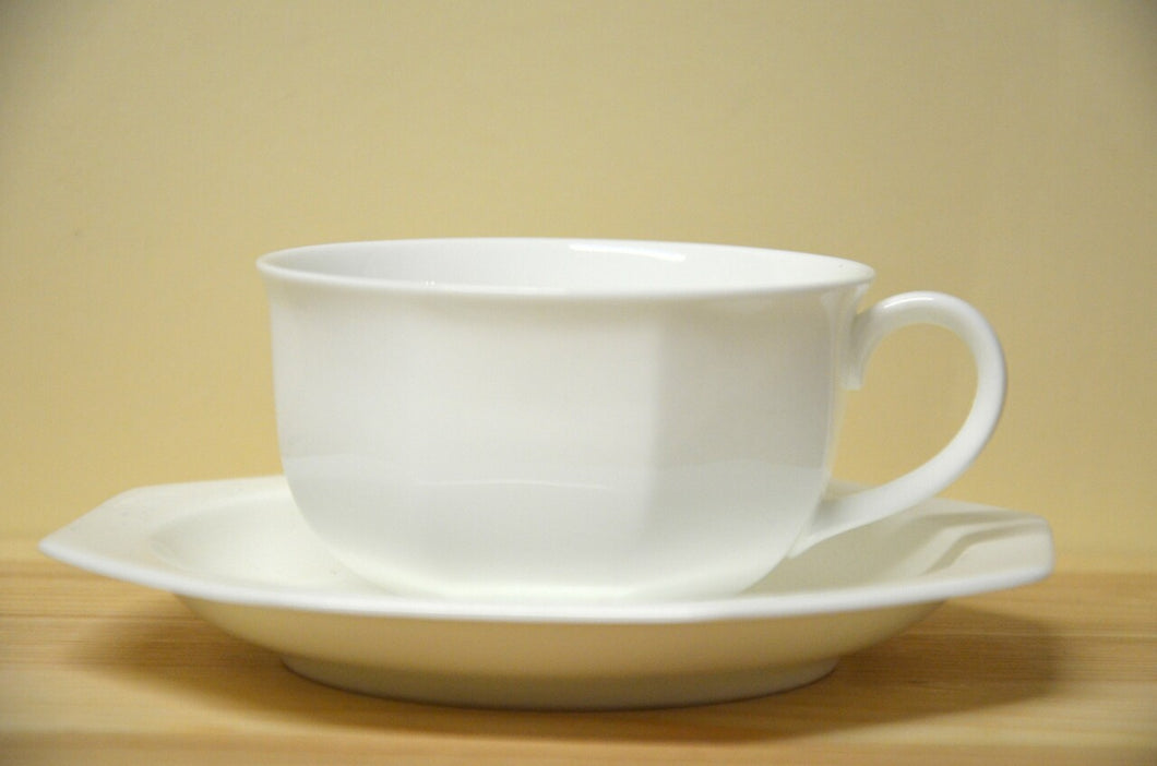 Villeroy & Boch Astoria white tea cup with saucer