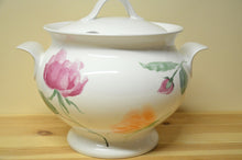 Load image into Gallery viewer, Villeroy &amp; Boch Rosanna Tureen NEW
